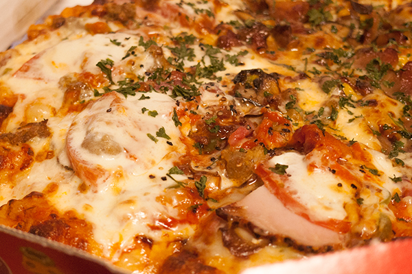 マスカルポーネの贅沢１０種ピザ1
